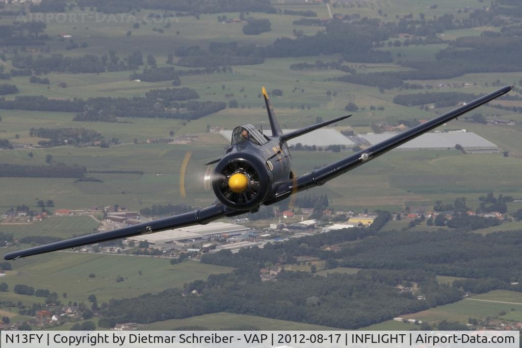 N13FY, 1942 North American AT-6A Texan C/N 78-6922, T6 in flight