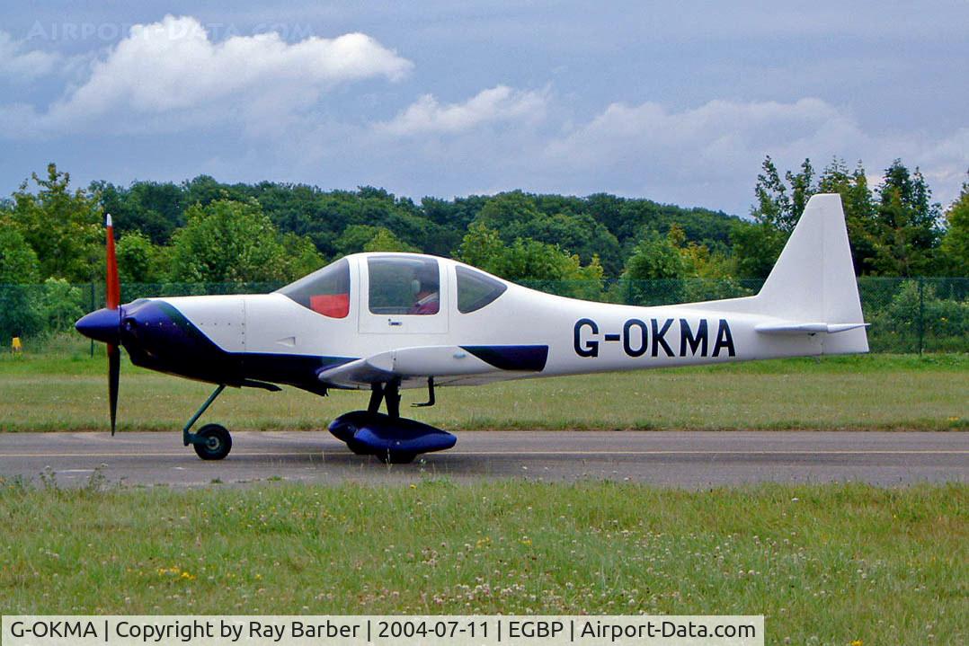 G-OKMA, 2002 Tri-R Kis TR-1 C/N PFA 239-12808, Tri-R KIS TR-1 [PFA 239-12808] Kemble~G 11/07/2004