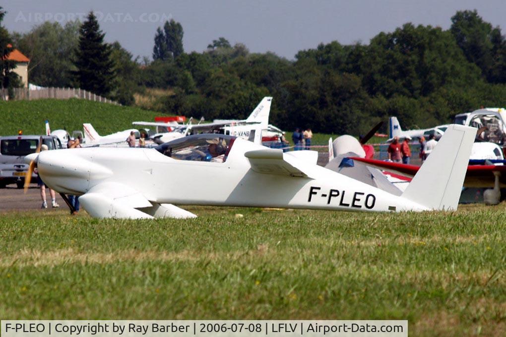 F-PLEO, Viking Dragonfly C/N 1116, Viking Dragonfly Mk.I [1116] Vichy~F 08/07/2006
