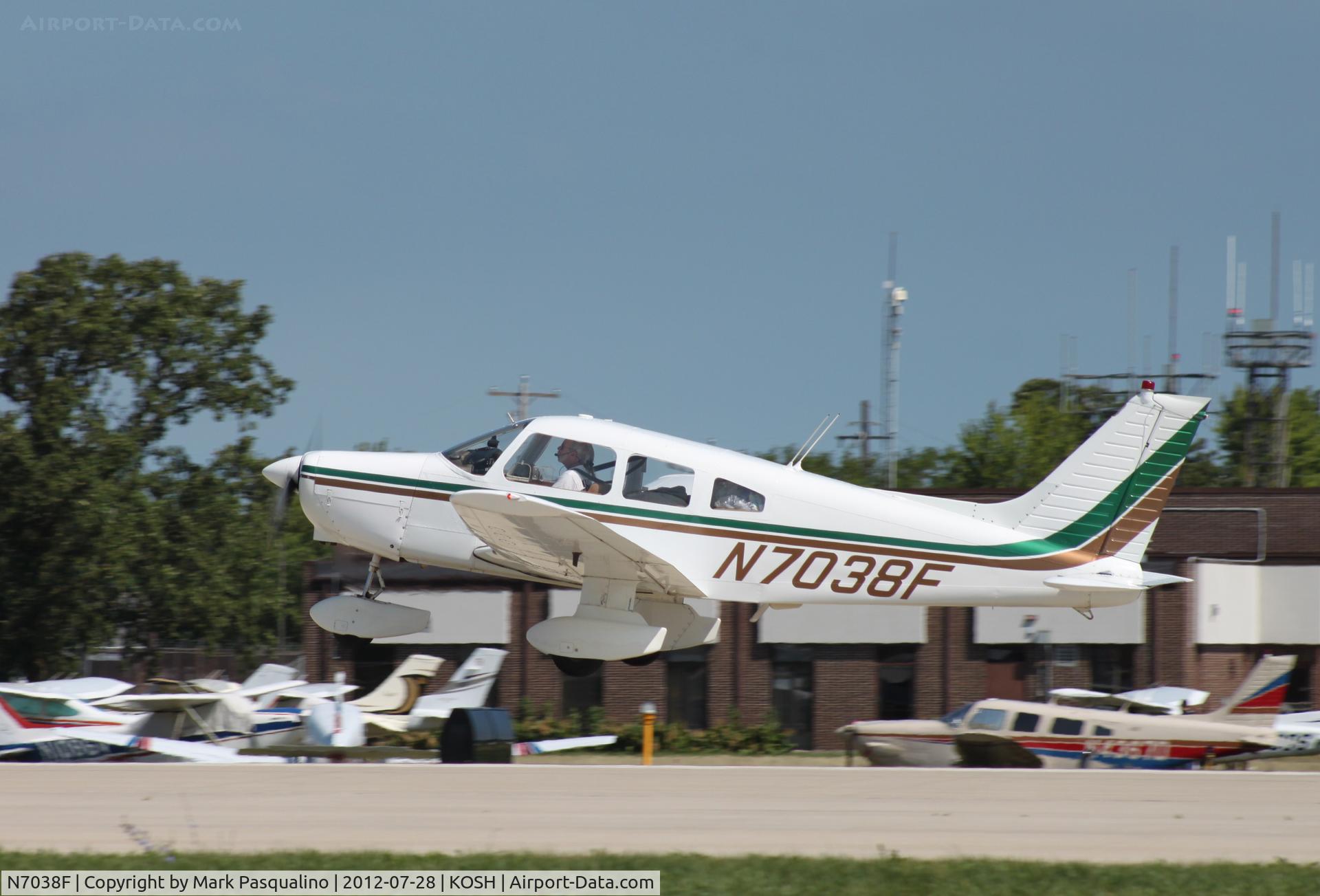 N7038F, 1976 Piper PA-28-151 C/N 28-7715193, Piper PA28-151