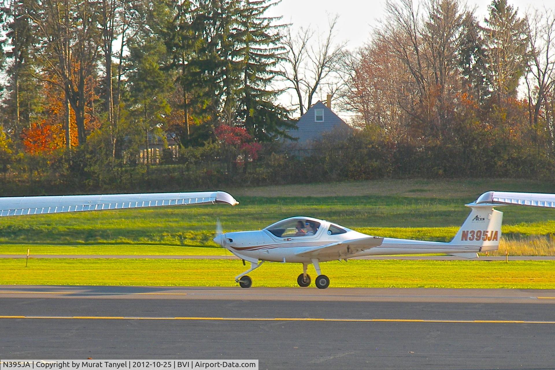 N395JA, 2003 Diamond DA-20C-1 Eclipse C/N C0210, Just landed...