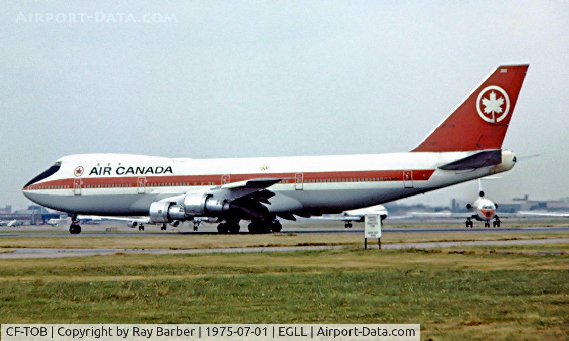 CF-TOB, 1971 Boeing 747-133 C/N 20014, Boeing 747-133 [20014] (Air Canada) Heathrow~G 01/07/1975. Image taken from a slide.