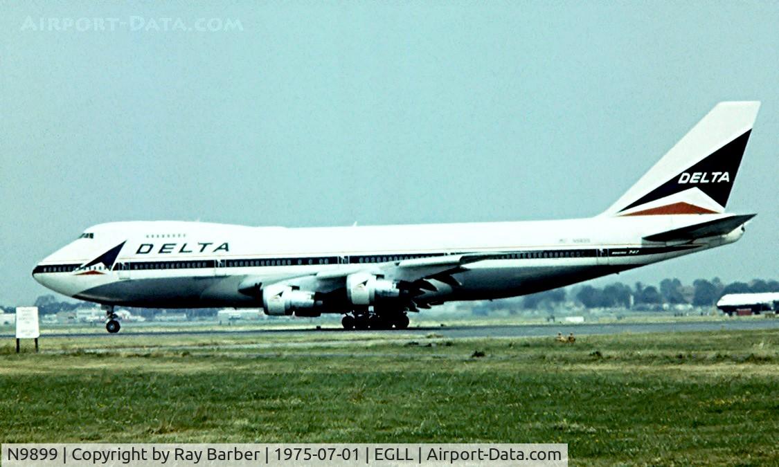 N9899, 1971 Boeing 747-132 C/N 20246, Boeing 747-132 [20246] (Delta Air Lines) Heathrow~G 01/07/1975. Image taken from a slide.