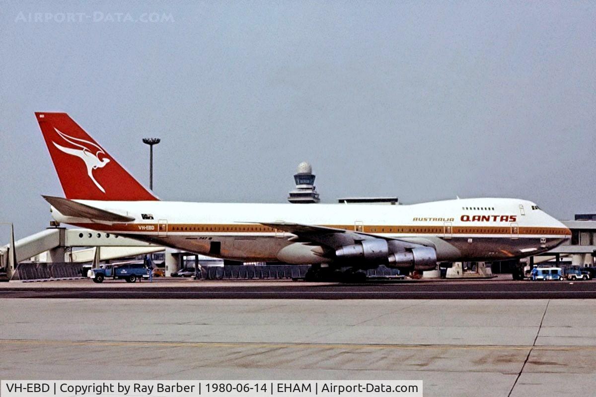 VH-EBD, 1971 Boeing 747-238B C/N 20012, Boeing 747-238B [20012] (QANTAS) Schiphol~PH 14/06/1980. Image from a slide.