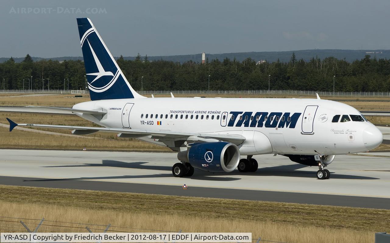 YR-ASD, 2007 Airbus A318-111 C/N 3225, taxying to the gate