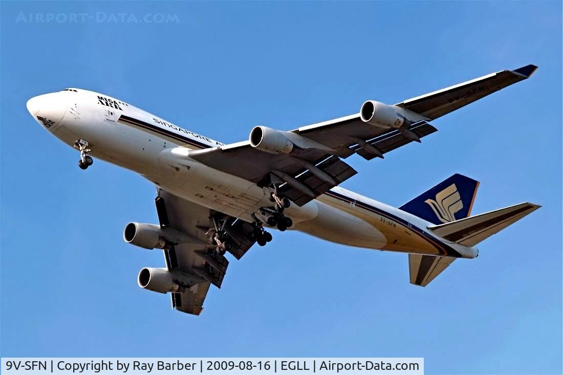 9V-SFN, 2004 Boeing 747-412F/SCD C/N 32899, Boeing 747-412F [32899] (Singapore Airlines Cargo) Home~G 16/08/2009