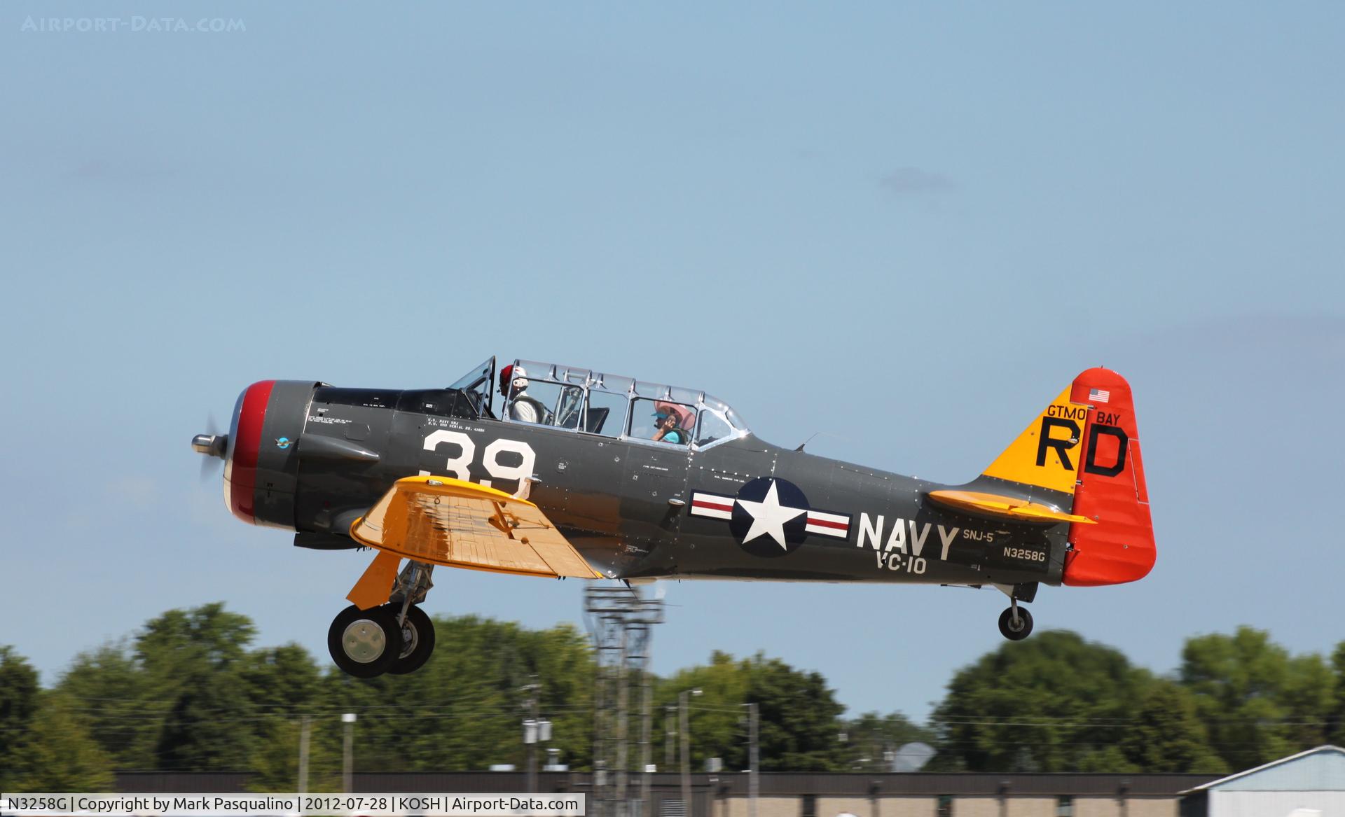 N3258G, North American AT-6D Texan C/N 43839, North American AT-6D