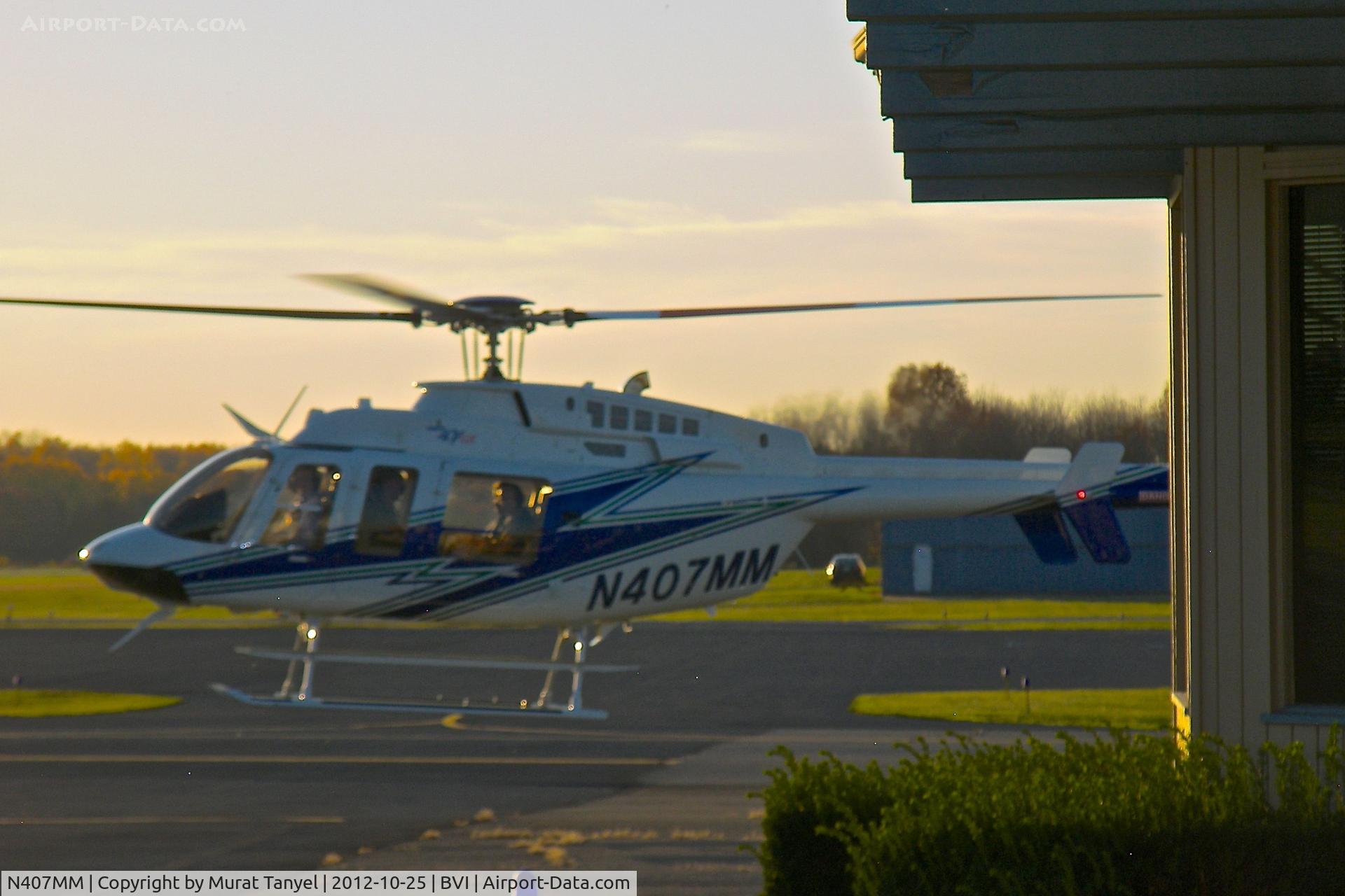 N407MM, 2012 Bell 407 C/N 54324, Touch down!