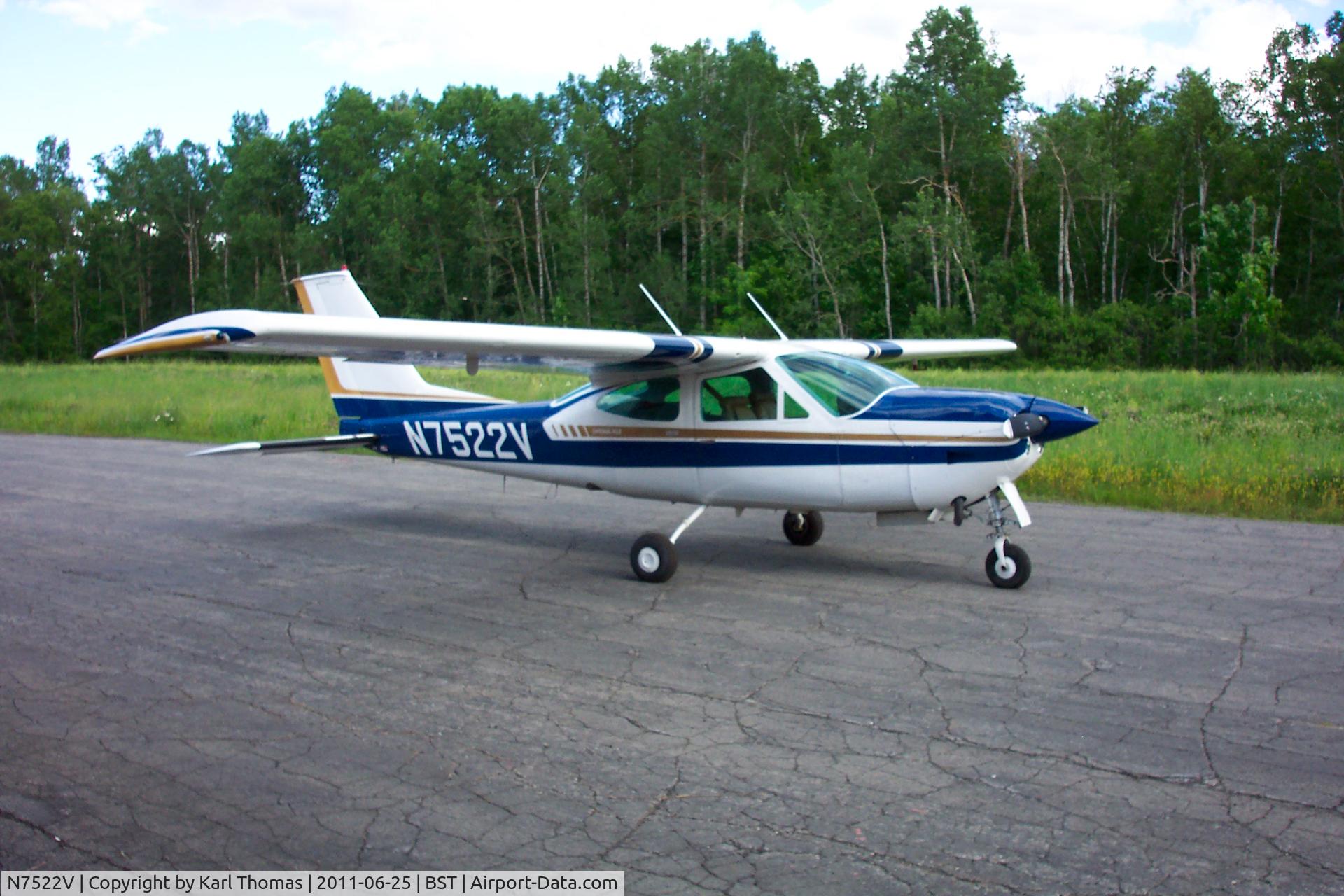 N7522V, 1975 Cessna 177RG Cardinal C/N 177RG0819, 1976 Cessna C177 RG @ BST