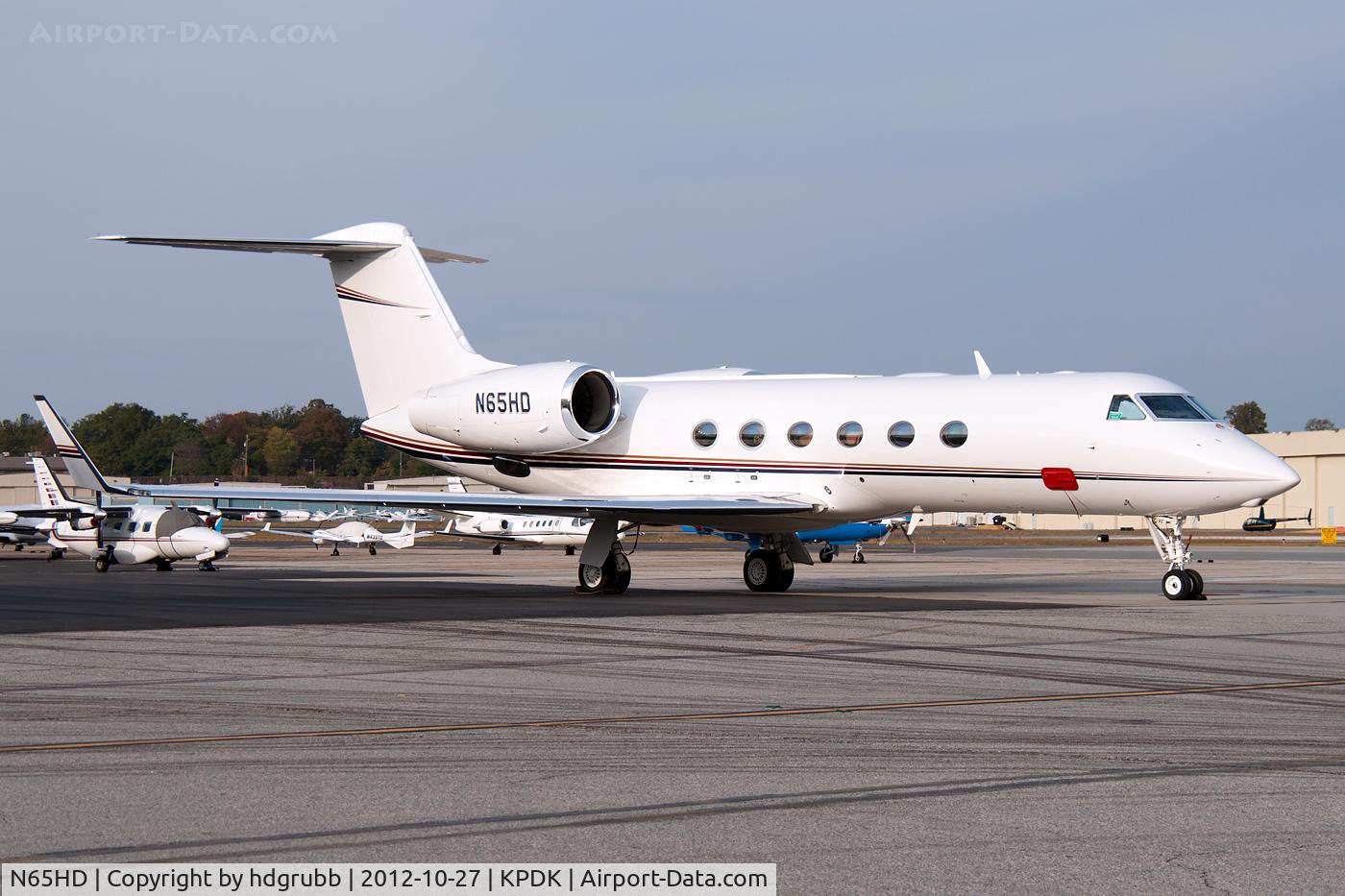 N65HD, 2010 Gulfstream Aerospace GIV-X (G450) C/N 4195, Parked at KPDK