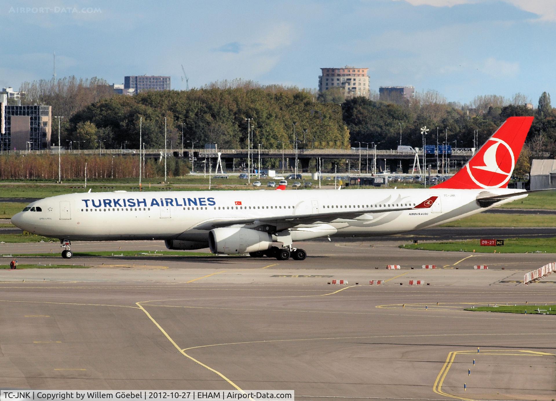 TC-JNK, 2010 Airbus A330-343X C/N 1172, Taxi to his gate of Schiphol Airport