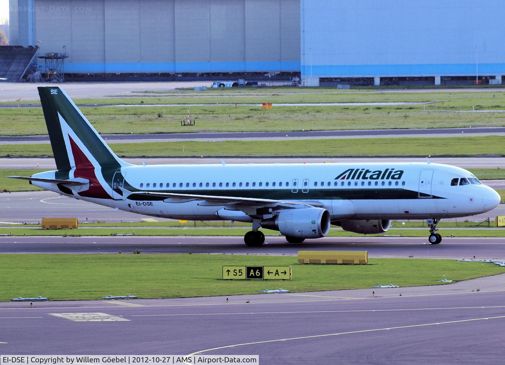 EI-DSE, 2007 Airbus A320-216 C/N 3079, Taxi to the gate of Schiphol Airport