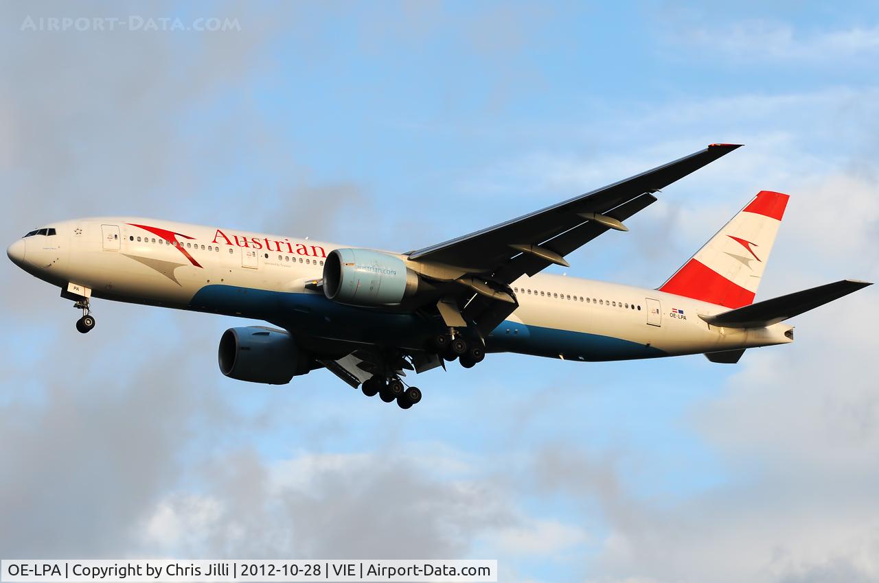 OE-LPA, 1997 Boeing 777-2Z9/ER C/N 28698, Austrian Airlines