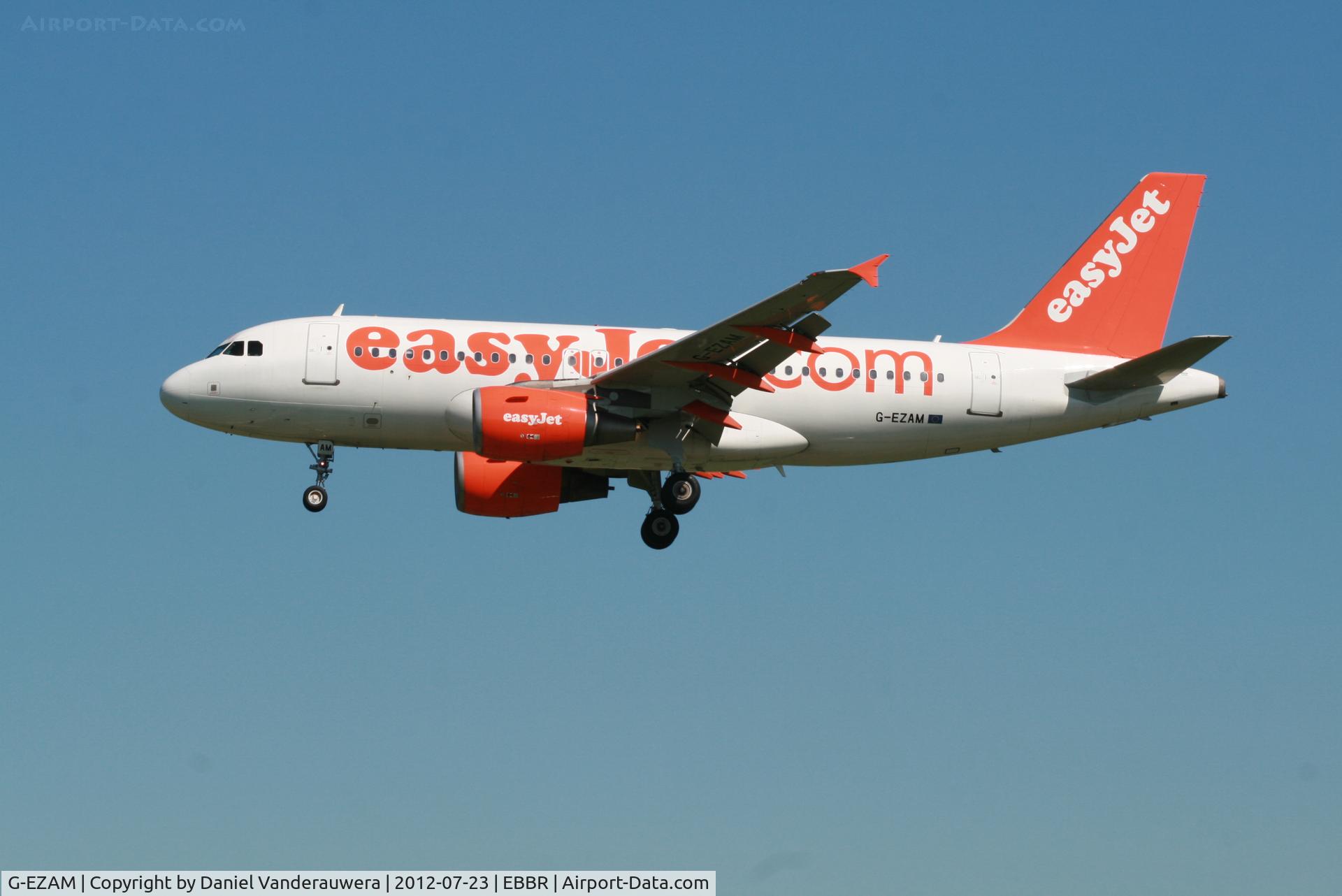 G-EZAM, 2003 Airbus A319-111 C/N 2037, Arrival of flight EZY4093 to RWY 25L