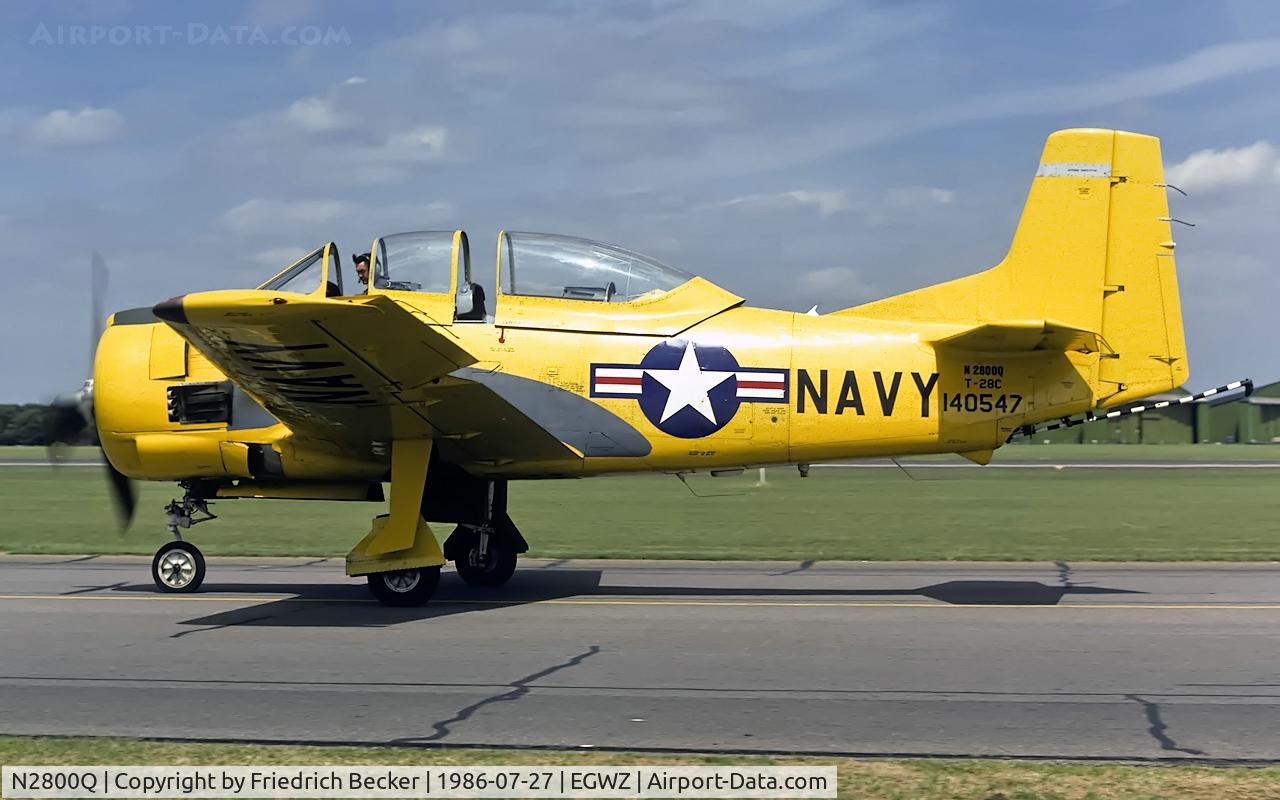 N2800Q, North American T-28C Trojan Trojan C/N 226-124, taxying to the active