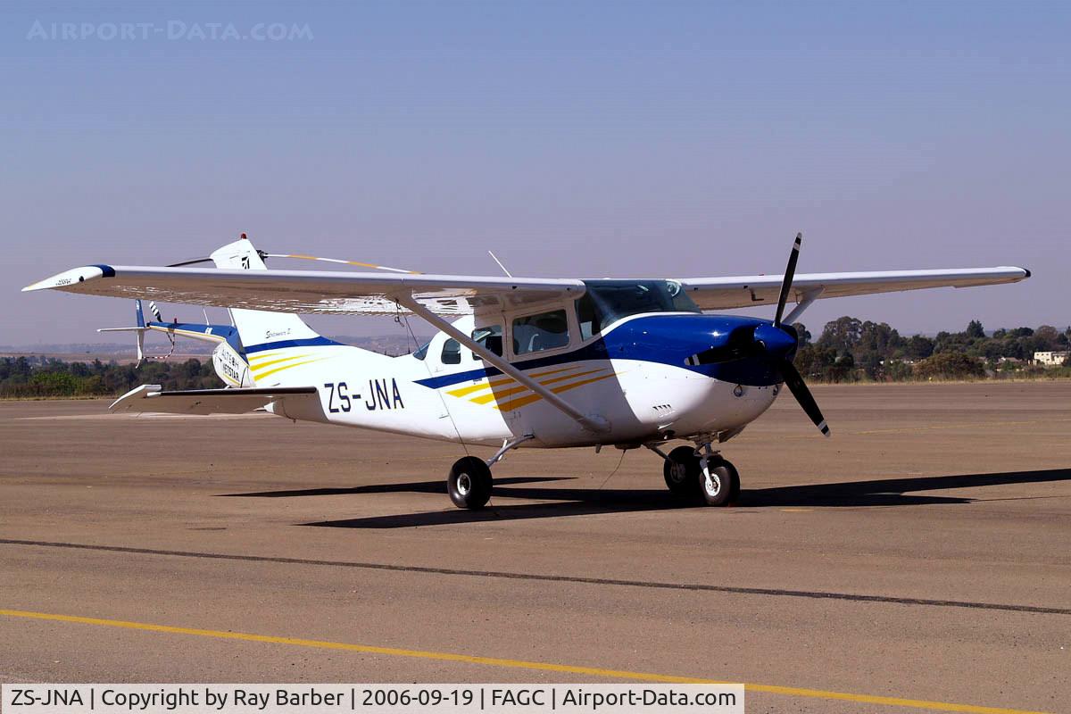 ZS-JNA, Cessna U206F Stationair C/N U20603252, Cessna U.206F Stationair [U206-03252] Grand Central~ZS 19/09/2006