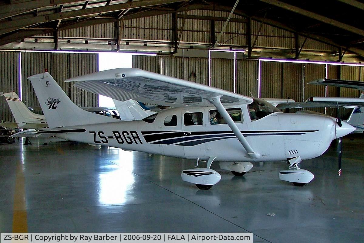 ZS-BGR, 2000 Cessna T206H Turbo Stationair C/N T20608147, Cessna T.206H Turbo Stationair [T206-08147] Lanseria~ZS 20/09/2006