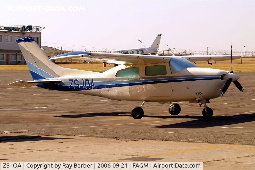 ZS-IOA, Cessna 210L Centurion C/N 21059509, Cessna 210L Centurion [210-59509] Rand~ZS 21/09/2006