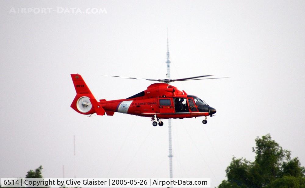 6514, Aérospatiale HH-65B Dolphin C/N 6127, Taken at New Orleans - Returning from a rescue.