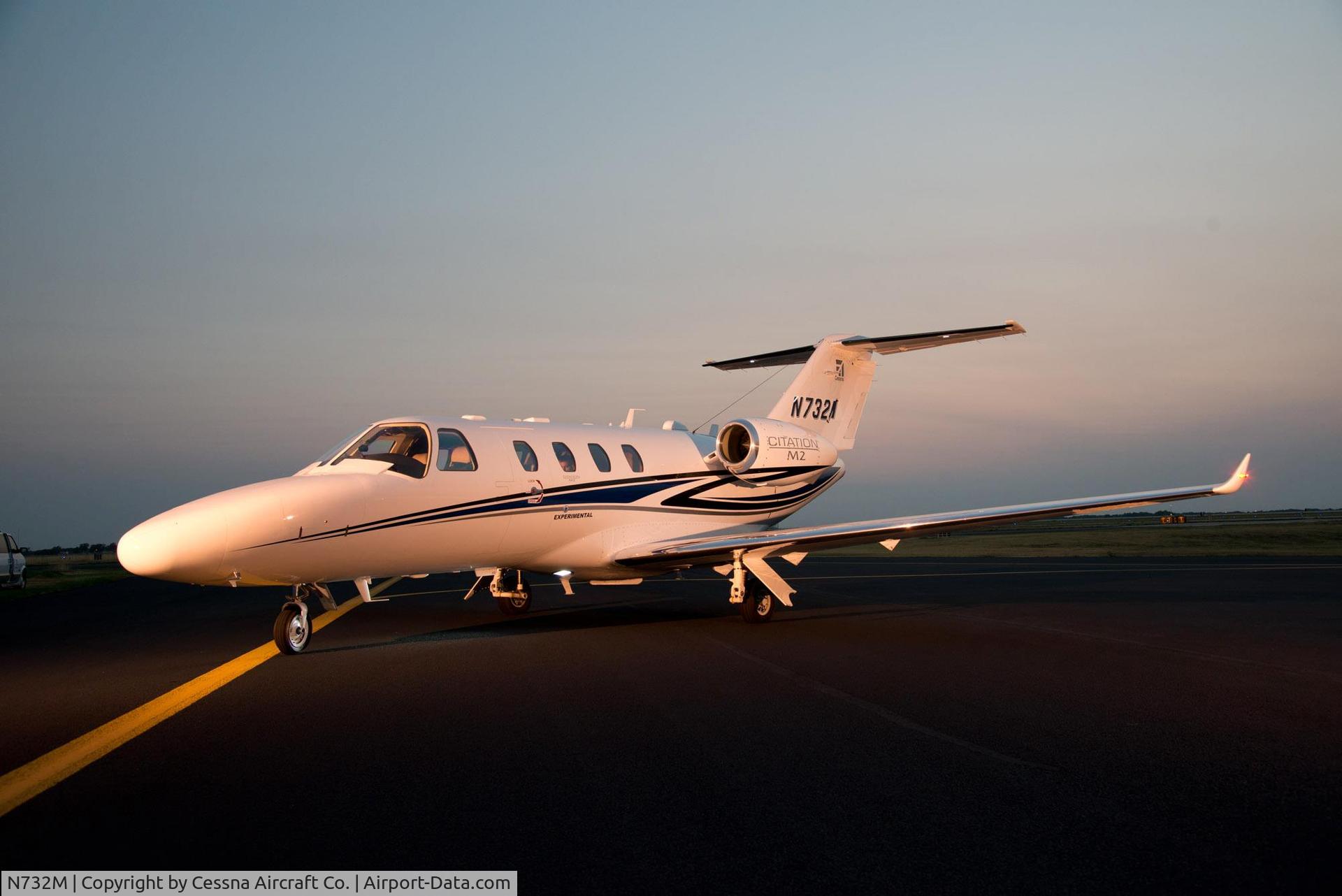 N732M, 2012 Cessna Citation M2 C/N 00001, M2.
