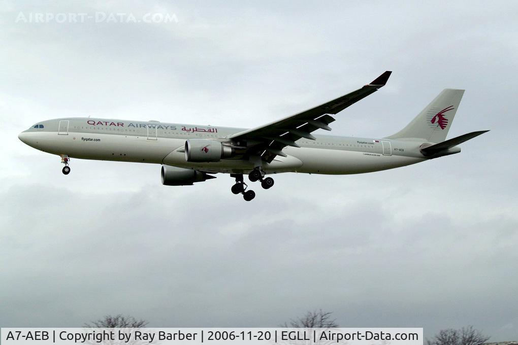 A7-AEB, 2004 Airbus A330-302 C/N 637, Airbus A330-302 [637] (Qatar Airways) Heathrow~G 20/11/2006