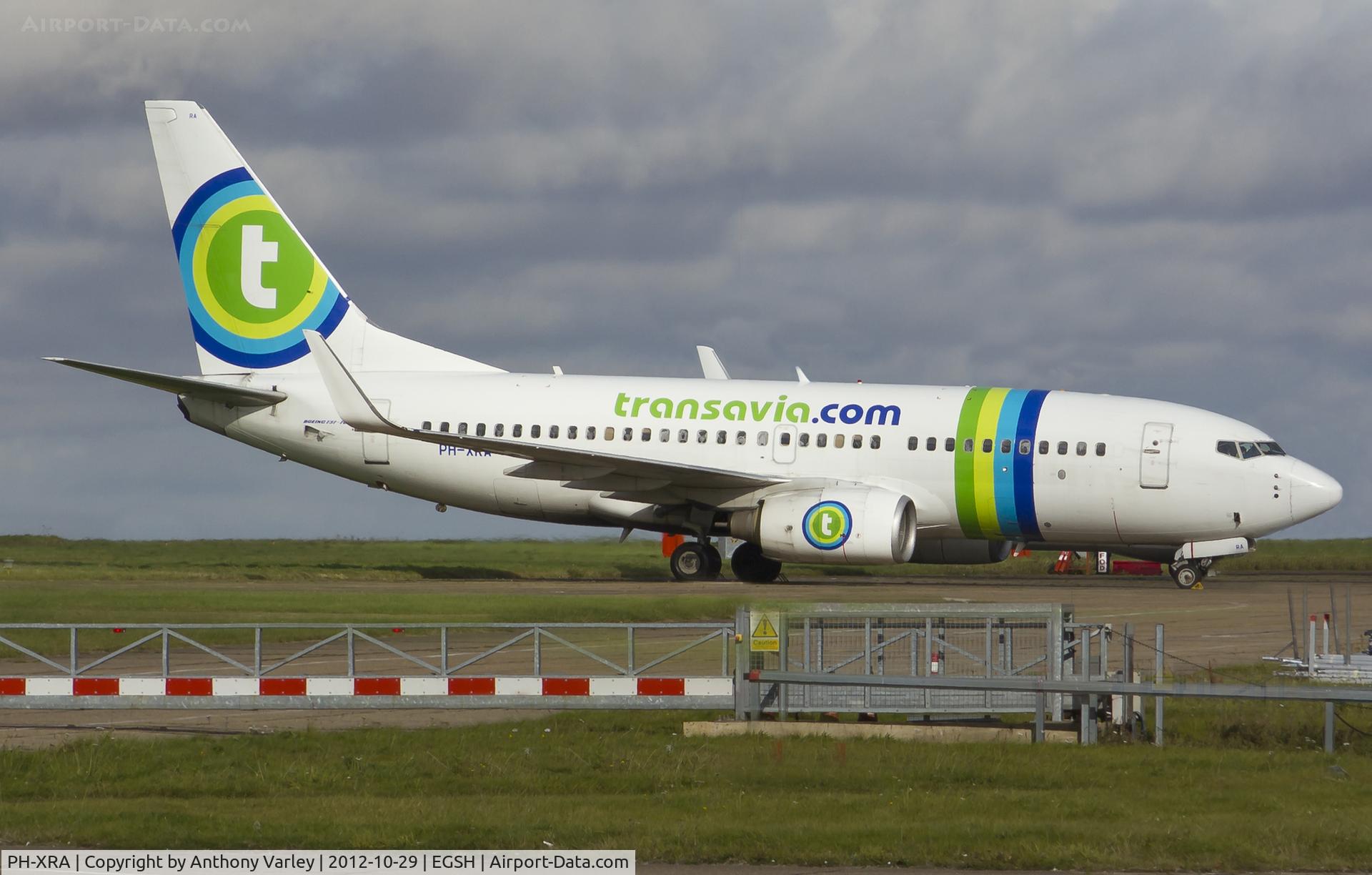 PH-XRA, 2001 Boeing 737-7K2 C/N 30784, Sat on stand.