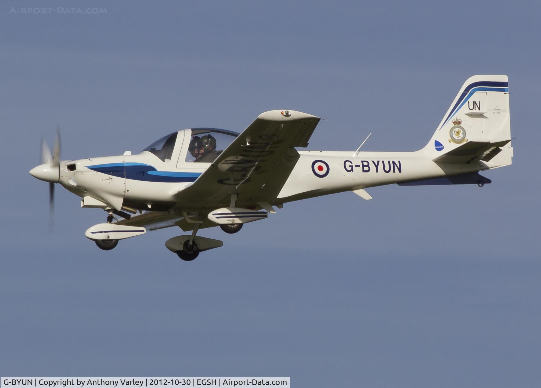 G-BYUN, 1999 Grob G-115E Tutor T1 C/N 82099/E, Arriving at EGSH.