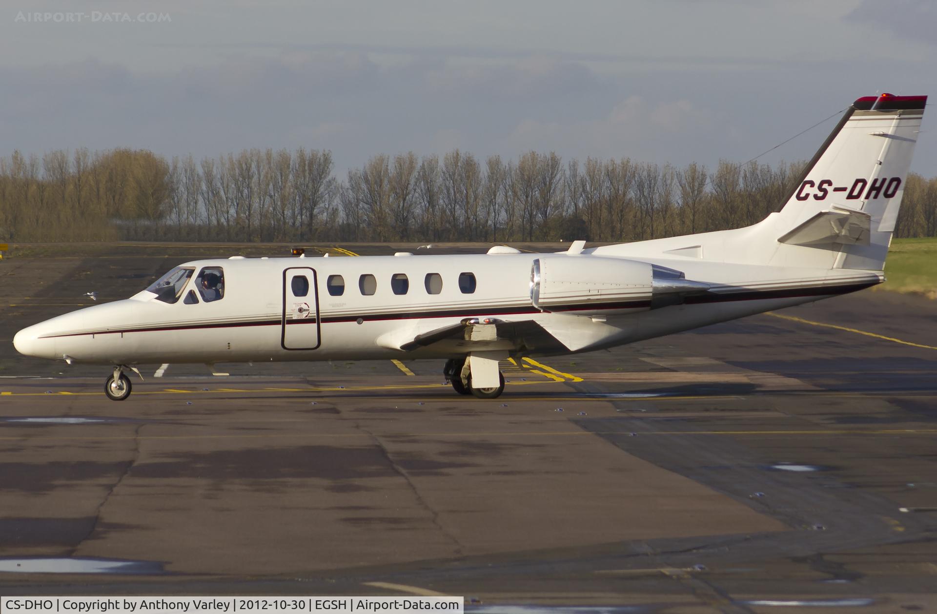 CS-DHO, 2004 Cessna 550 Citation Bravo C/N 550-1099, Arriving at SaxonAir.