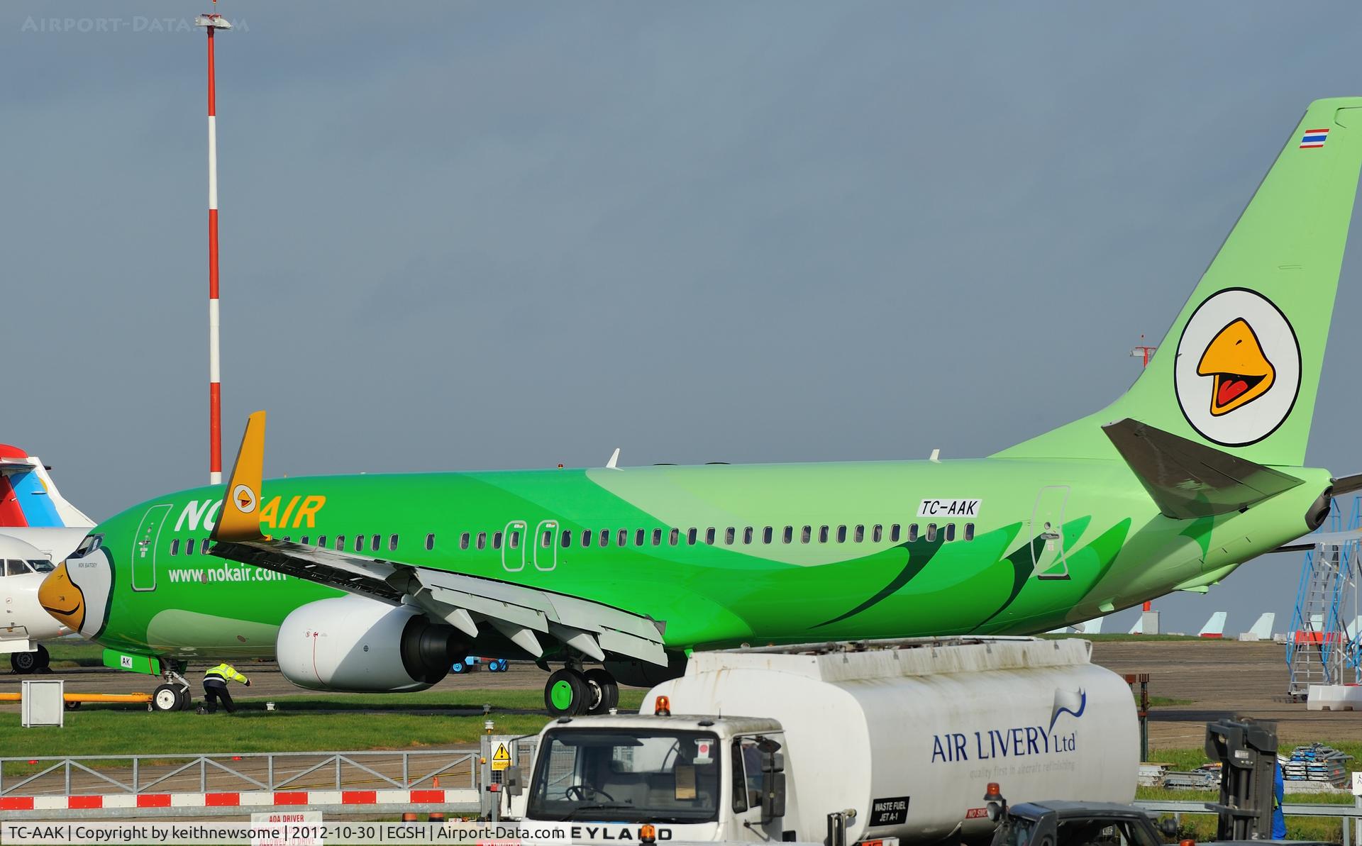 TC-AAK, 2007 Boeing 737-8FH C/N 35094/2195, In a crowded place, recently out of spray in it's new NokAir colour scheme !