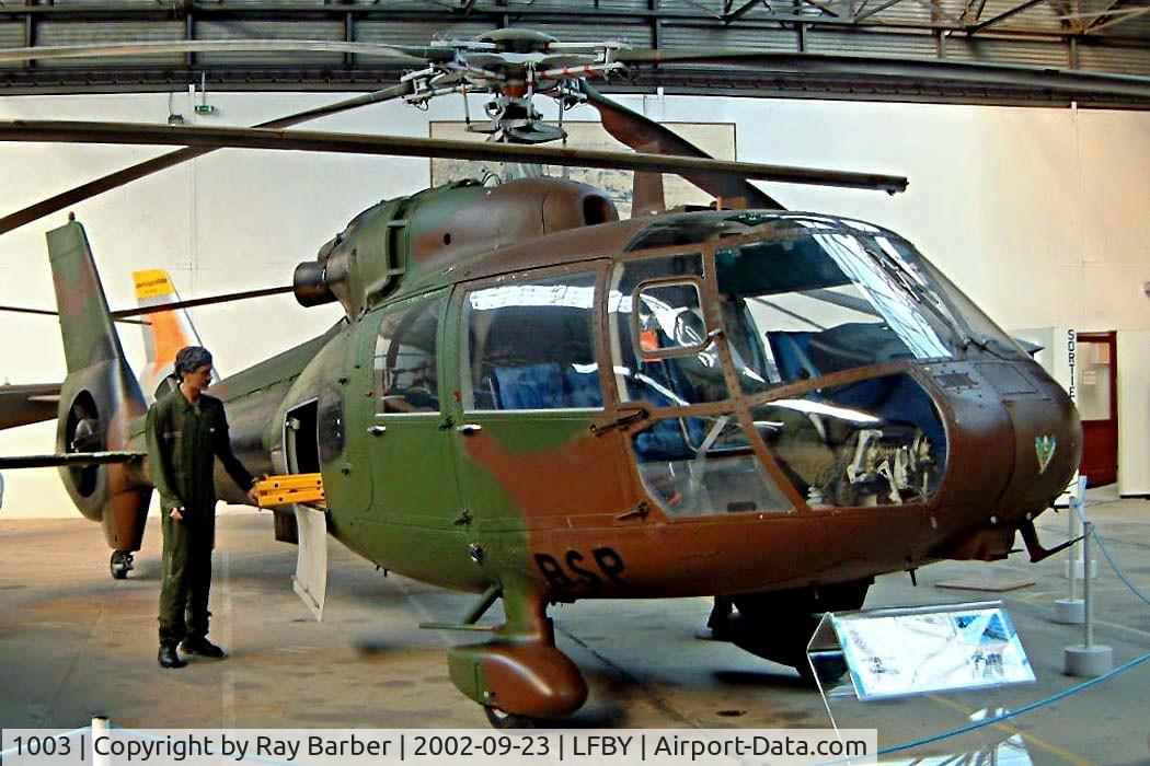 1003, Aerospatiale SA-361C Dauphin C/N 1003, Aerospatiale SA.361C Dauphin [1003] Dax~F 23/09/2002