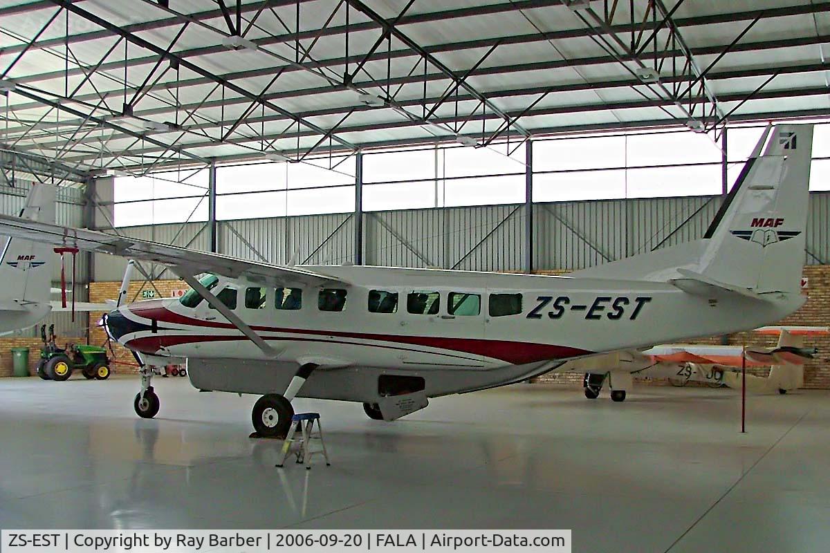 ZS-EST, Cessna 208B Grand Caravan C/N 208B0876, Cessna 208B Grand Caravan [208B-0876] (Missionary Aviation Fellowship) Lanseria~ZS 20/09/2006