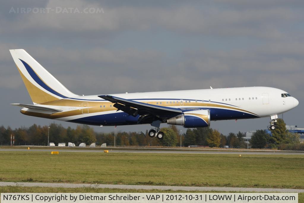 N767KS, 1996 Boeing 767-24QER C/N 28270, Boeing 767-200