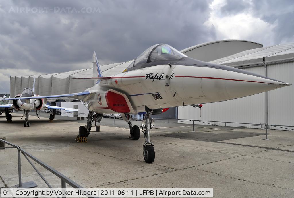 01, 1986 Dassault Rafale A C/N 01, at Le Bourget