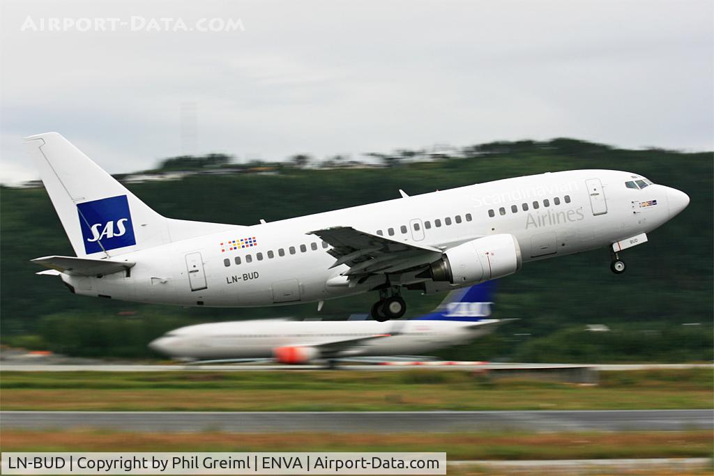 LN-BUD, 1996 Boeing 737-505 C/N 25794, Taken at TRD