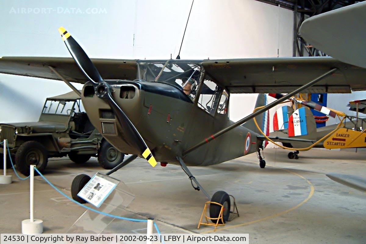 24530, Cessna L-19E Bird Dog C/N 24530, Cessna 305 L-19E Bird Dog [24530] Dax~F 23/09/2002