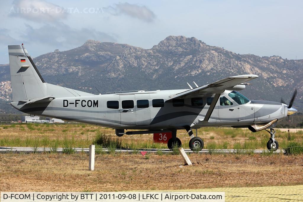 D-FCOM, 2002 Cessna 208B Grand Caravan C/N 208B0933, Waiting to take off runway 36