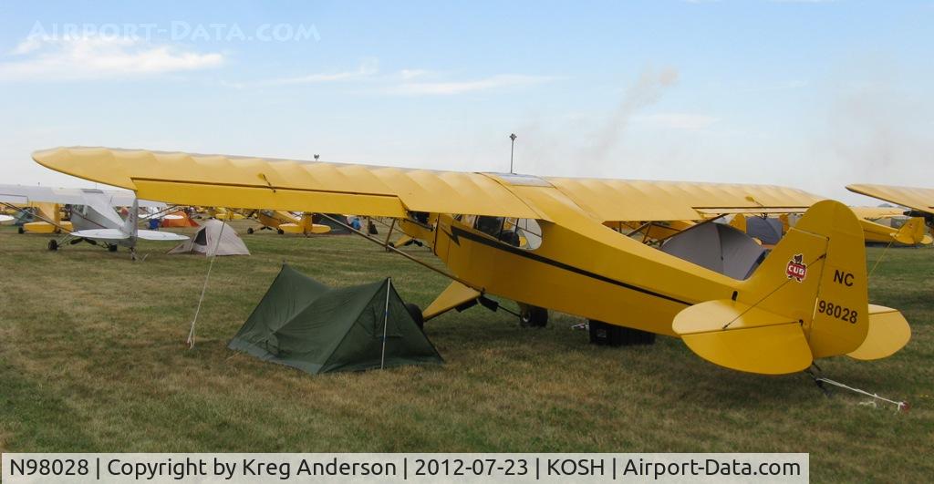 N98028, 1946 Piper J3C-65 Cub C/N 18176, EAA AirVenture 2012