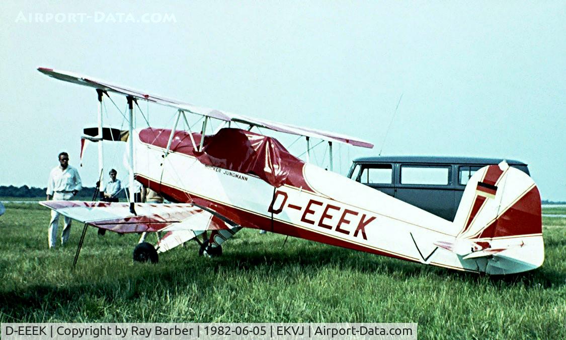 D-EEEK, CASA 1-131E Jungmann C/N 2056, CASA 1.131E Jungmann [2056] Stauning~OY 05/06/1982. Image taken from a slide.