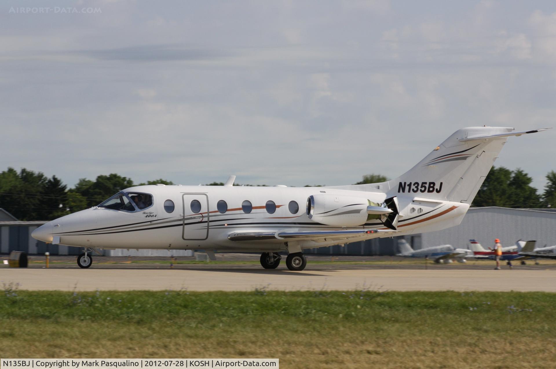 N135BJ, 1997 Raytheon Aircraft Company 400A C/N RK-135, Beech 400A