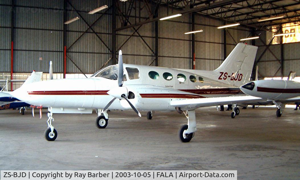ZS-BJD, 1973 Cessna 421B Golden Eagle C/N 421B0466, Cessna 421B Golden Eagle [421B-0466] Lanseria~ZS 05/10/2003