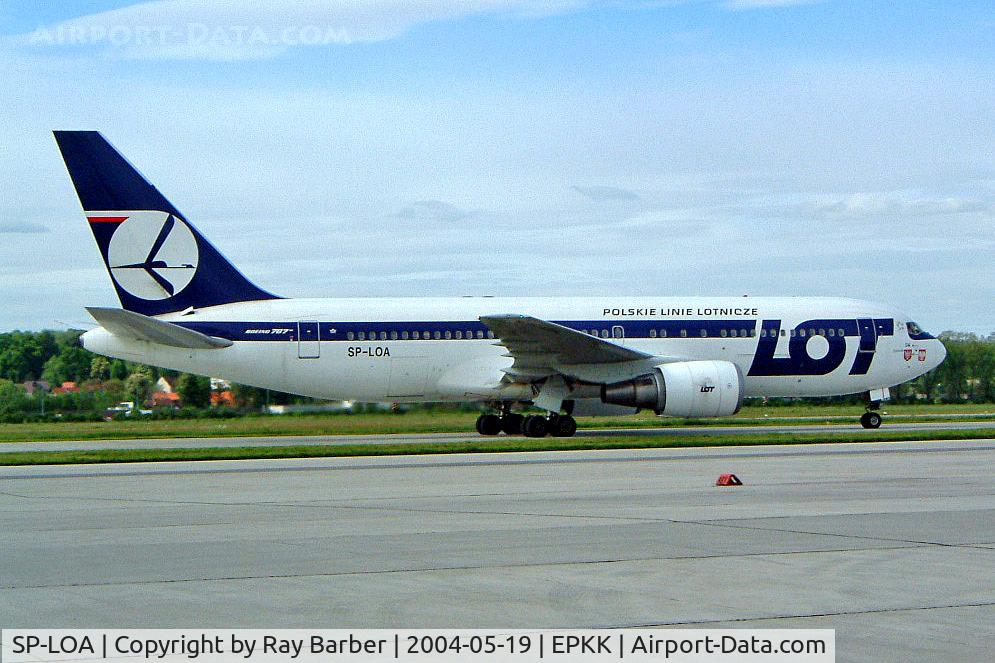 SP-LOA, 1989 Boeing 767-25DER C/N 24733, Boeing 767-25DER [24733] (LOT Polish Airlines) Cracow-Balice~SP 19/05/2004