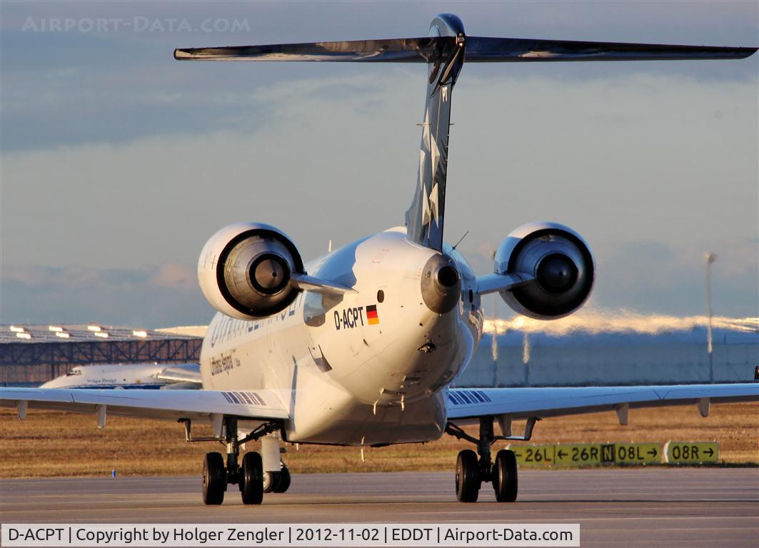 D-ACPT, 2003 Canadair CRJ-701ER (CL-600-2C10) Regional Jet C/N 10103, Arrival from MUC in beautiful sunlight.....