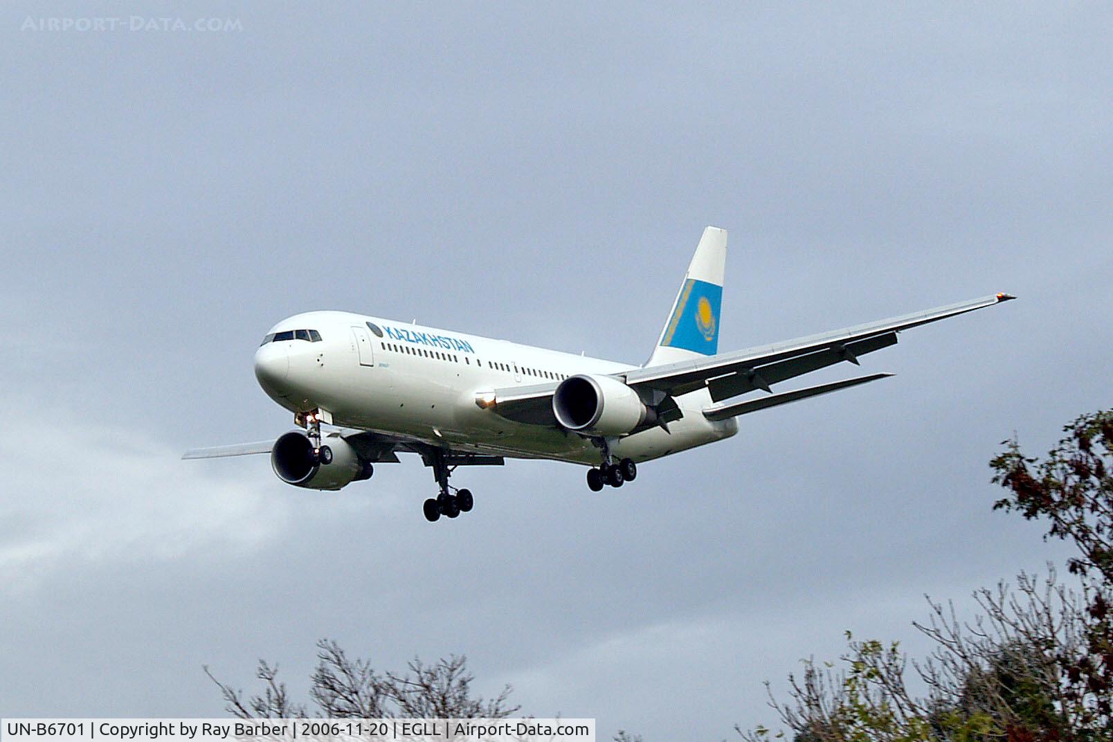 UN-B6701, 2001 Boeing 767-2DXER C/N 32954, Boeing 767-2DXER [32954] (Kazakstan Government) Heathrow~G 20/11/2006