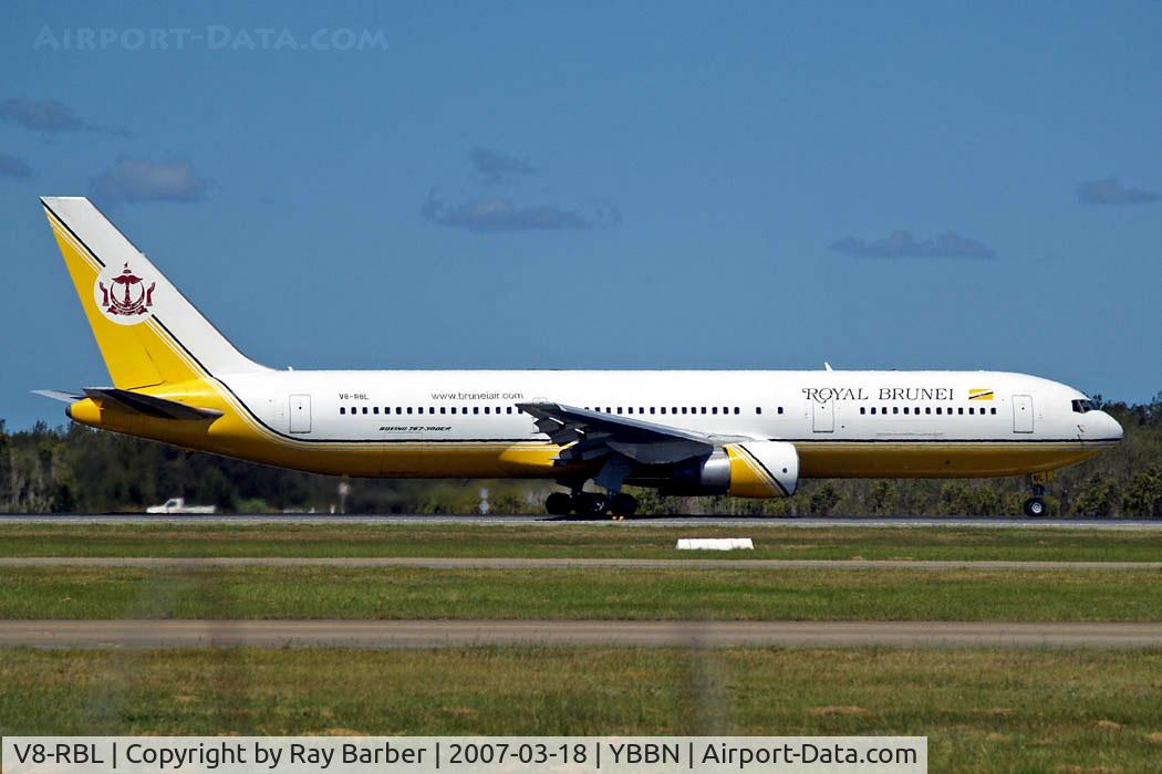 V8-RBL, 1993 Boeing 767-33A/ER C/N 27189, Boeing 767-33AER [27189] (Royal Brunei Airlines) Brisbane Int~VH 18/03/2007
