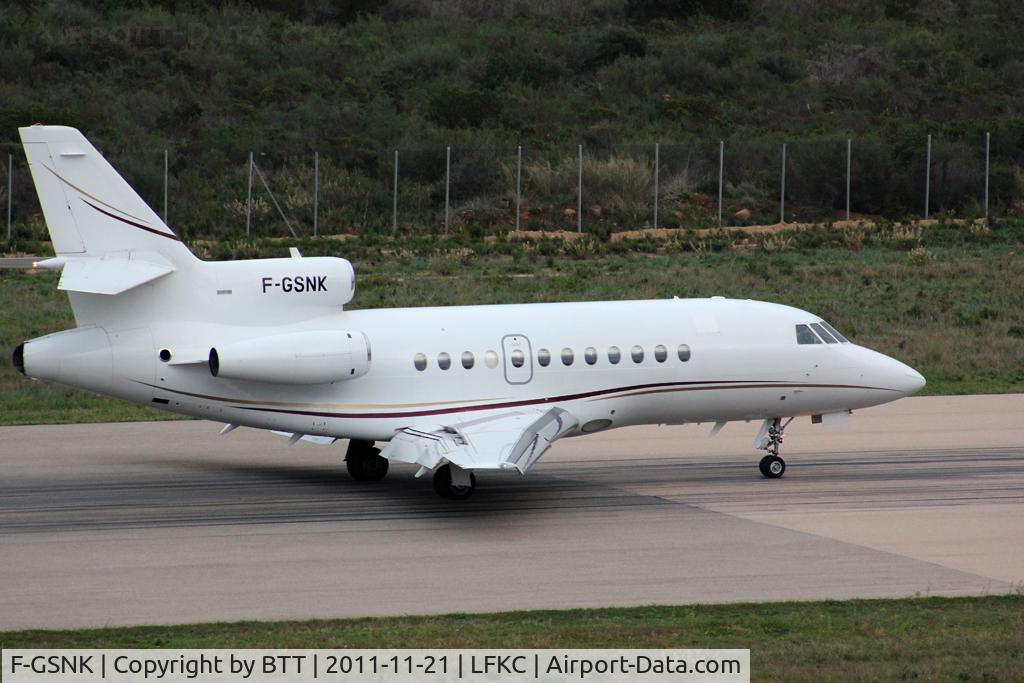 F-GSNK, 1992 Dassault Falcon 900 C/N 115, Rolling after landing in 18