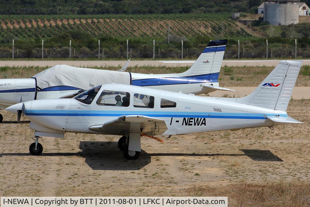 I-NEWA, 1989 Piper PA-28R-201T Cherokee Arrow III C/N 28-03004, Parked