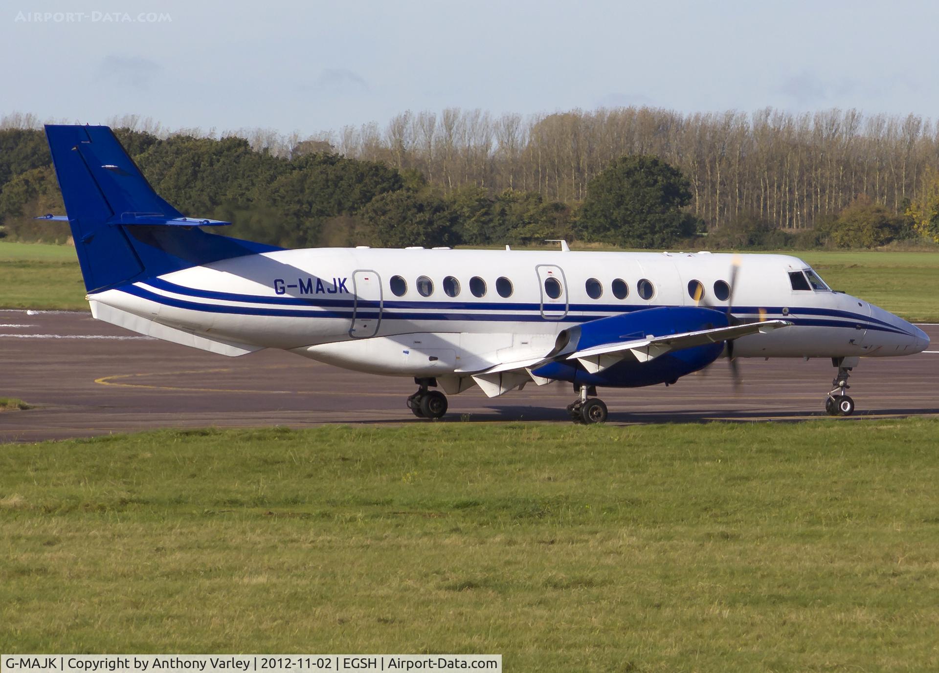 G-MAJK, 1995 British Aerospace Jetstream 41 C/N 41070, Departing EGSH.