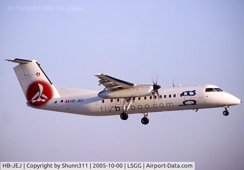HB-JEJ, 2000 De Havilland Canada DHC-8-315Q Dash 8 Dash 8 C/N 546, Landing rwy 23