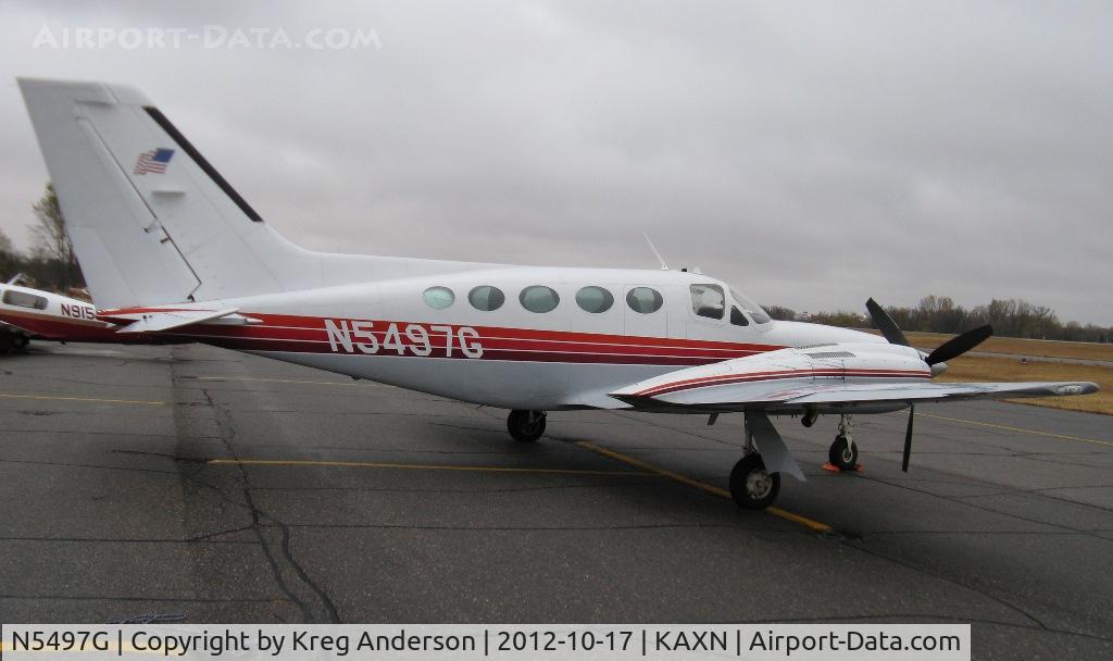 N5497G, Cessna 421C Golden Eagle C/N 421C0244, Cessna 421C Golden Eagle on the ramp.