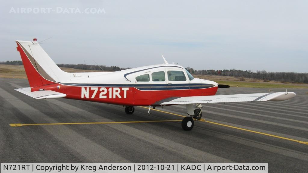 N721RT, 1968 Beech B23 Musketeer C/N M-1170, Beech B23 Musketeer on the ramp in Wadena, MN.